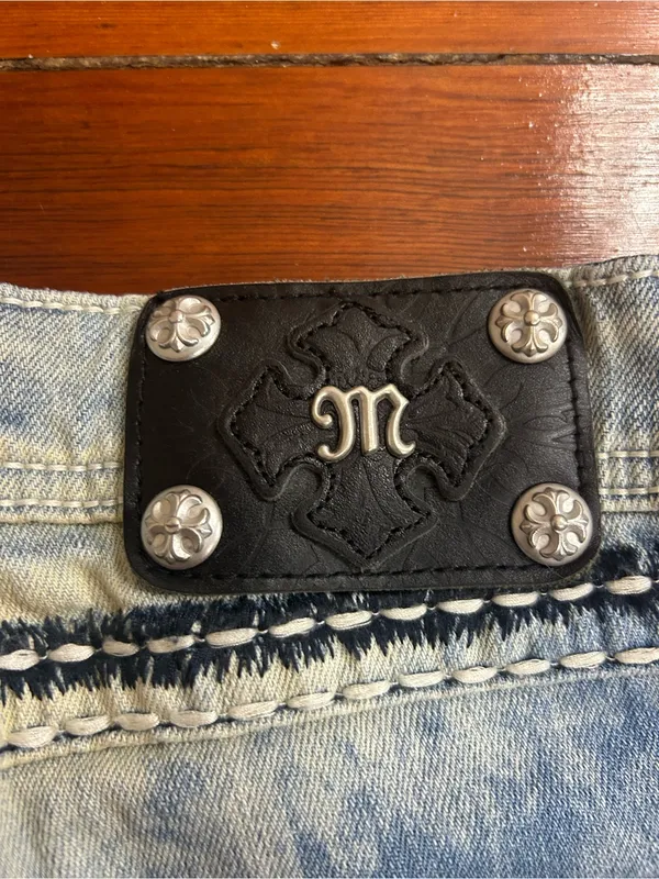 Miss Me Y2K Embellished Denim Bermuda Shorts Sz 25 Western Distressed 👽🧡 - Image 11