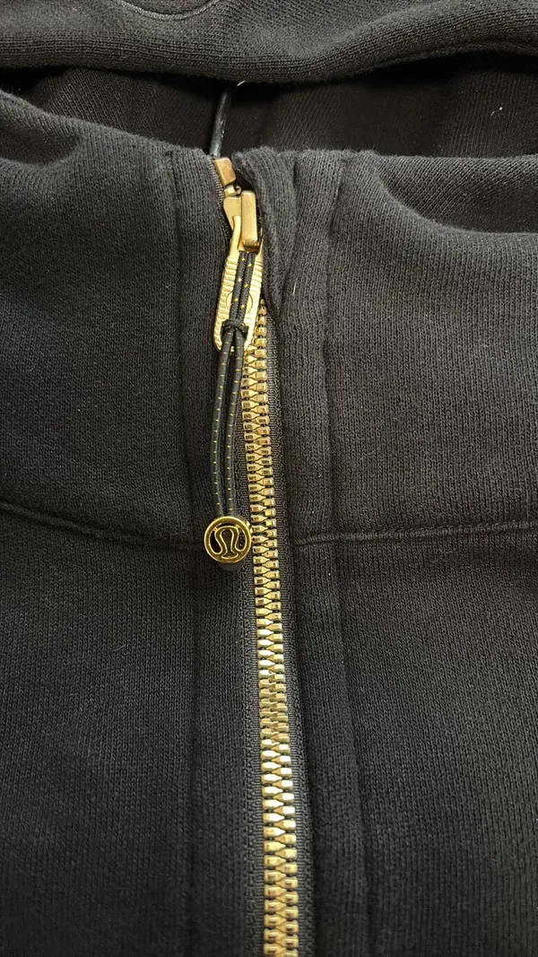 Lululemon Black Scuba Half-Zip Gold - Image 2