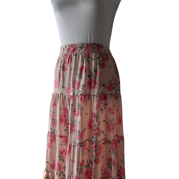 Nasty Gal Pink Floral Maxi Skirt - Image 4