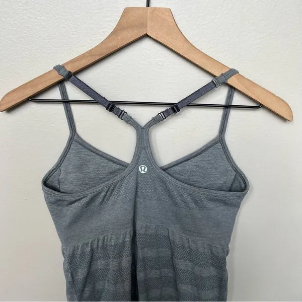 Lululemon Ebb & Flow Tank Heathered Dark Classic Sport Grey Size 6 Athletic Top - Image 6