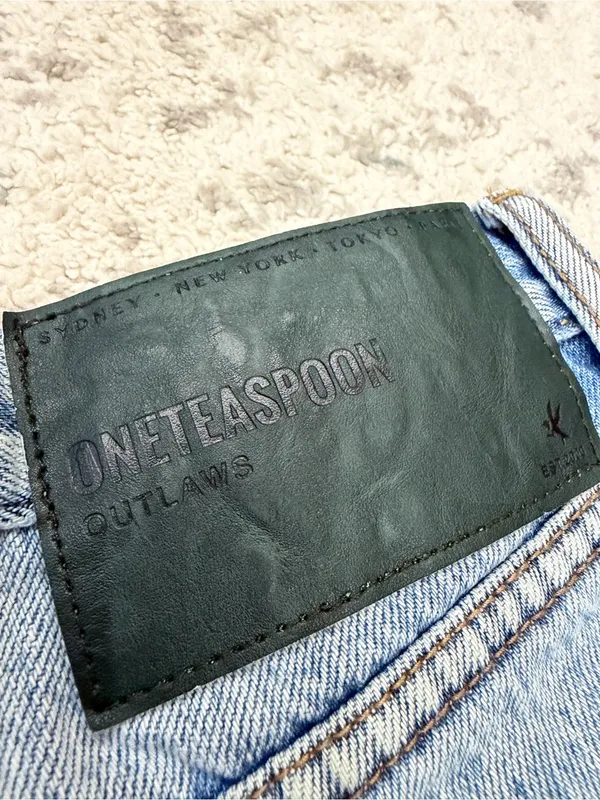 One Teaspoon Outlaws Distressed Button Fly Denim Shorts Size 22/000 - Image 5