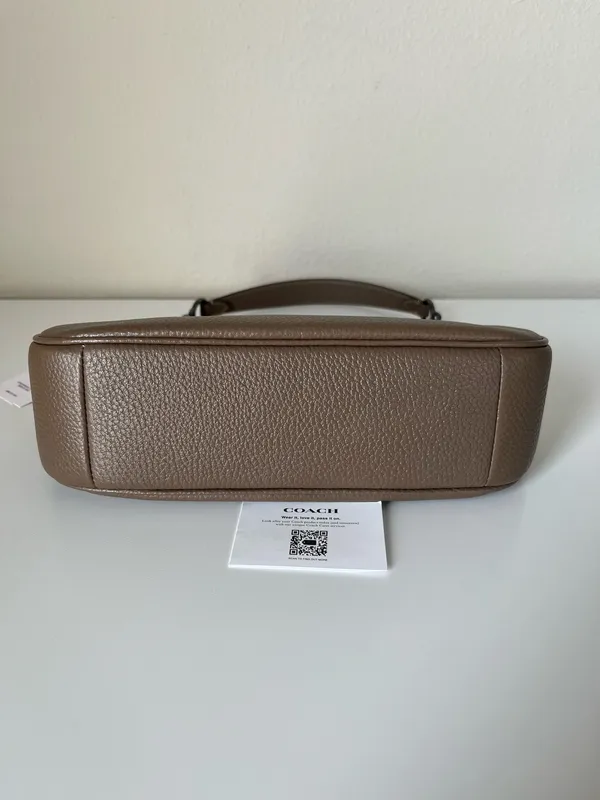 Coach Teri Shoulder Bag - Image 5