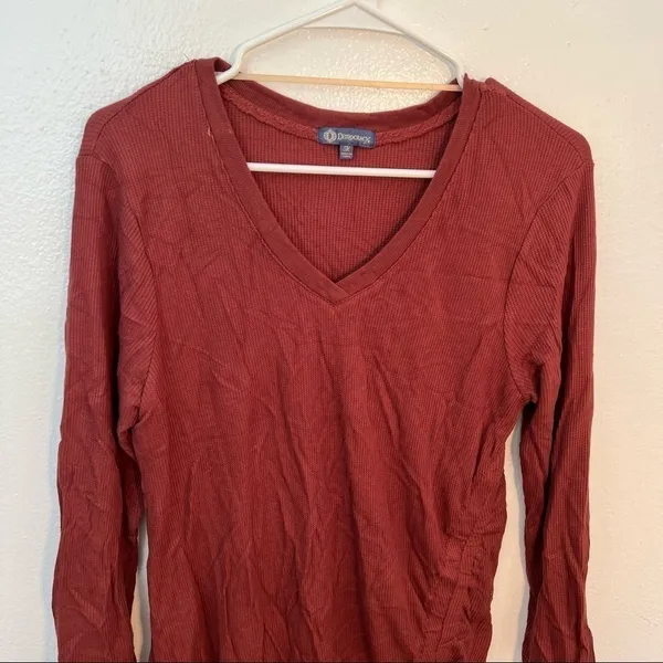 Democracy Women's Size Medium‎ Side Ruched V-Neck Blouse in Bran Burnt Orange - Image 4