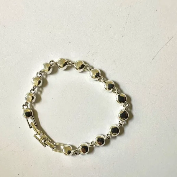 Avon rhinestone silver tone bracelet - Image 6