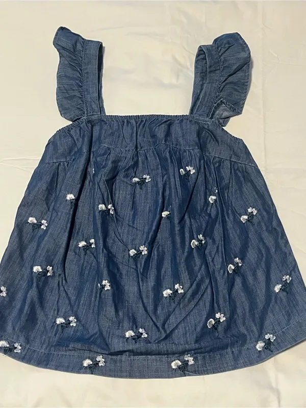 Harper Heritage Francesca’s Blue Embroidered Ruffle Denim Top - Size L - NWT - Image 2
