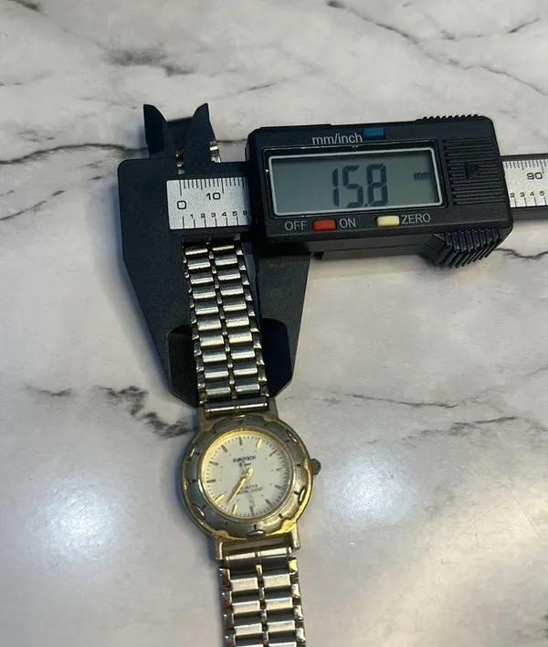 Vintage Eurotech Two Toned Classic Womens Wristwatch - Image 8