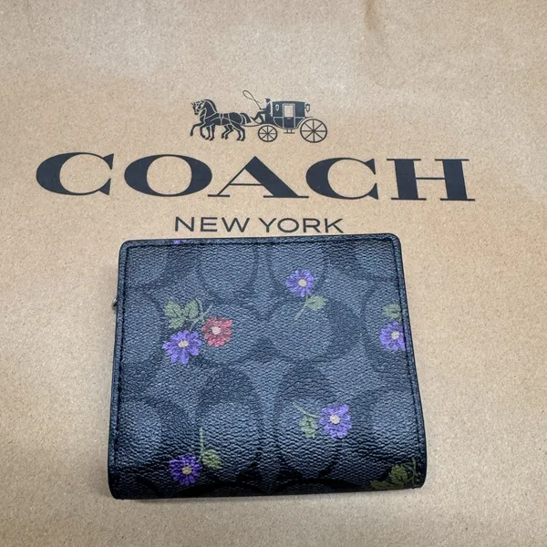 coach Snap Wallet In Signature Canvas With Country Floral Print cm973 - Image 2
