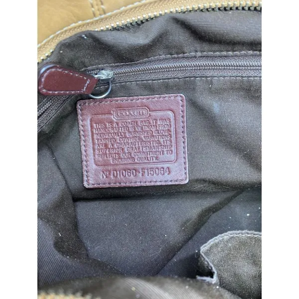 COACH Medium/ Large Leather Tan Shoulder Bag - Image 14