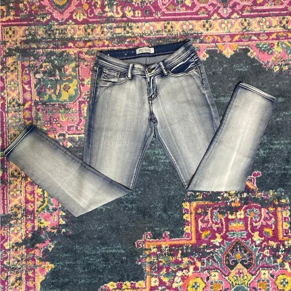 P & P Skinny Jeans with Faded Detailing - Image 6