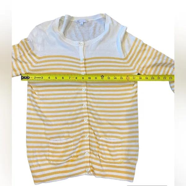 GAP‎ Yellow and White Striped Lightweight 3/4 Sleeve Cardigan Women’s Medium - Image 11