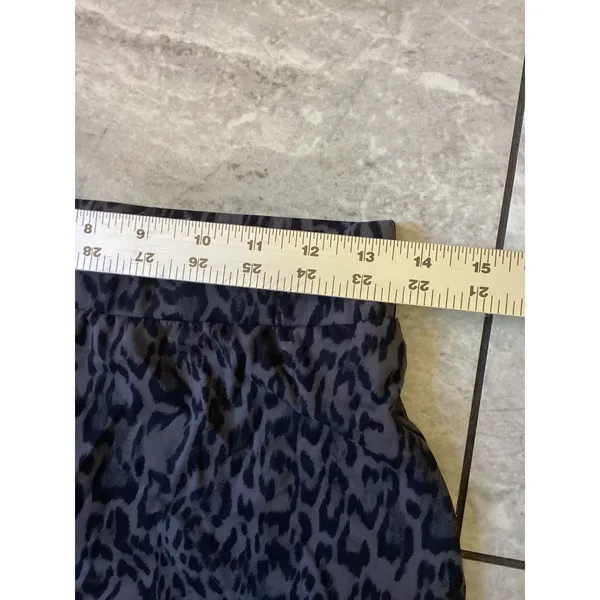 Halara NWOT Leopard Print Maxi Skirt Gray Black Elastic Waist Side Slit Size M - Image 3