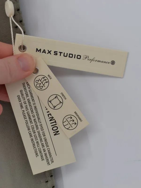 NEW Max Studio Performance Seamless Leggings L/XL Sage Green Laser Cut Ombre - Image 4