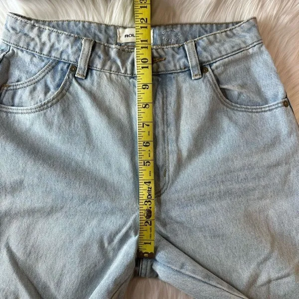 Rolla's High-Rise Straight Jeans Light Wash in Size 27 - Image 9