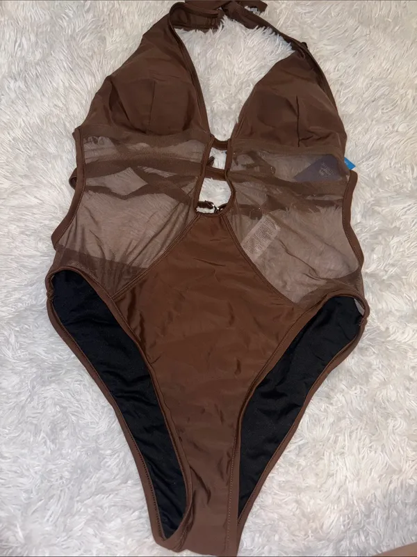 Cupshe Brown Deep V Halter One-Piece Swimsuit with Mesh Panels - Image 4