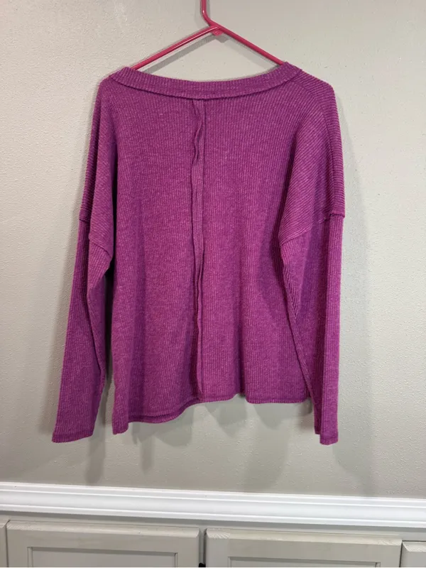 Zenana Outfitters V-Neck Ribbed Sweater in Fuchsia - Image 4