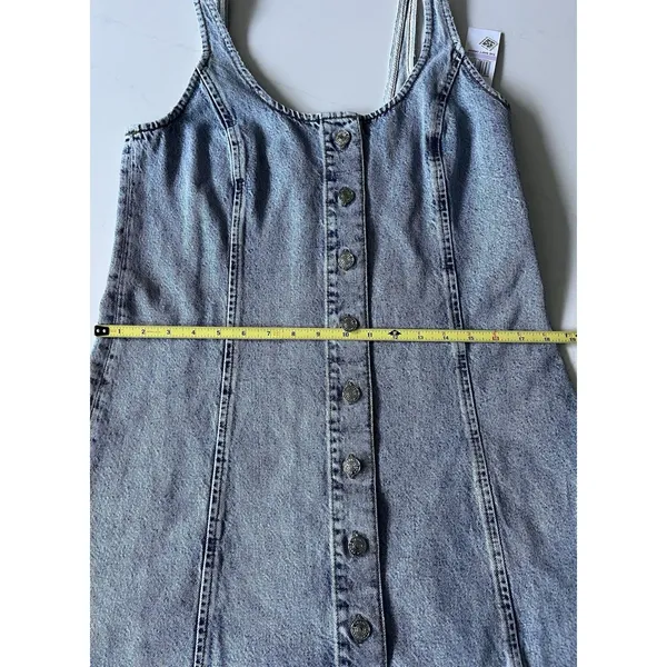 NWT FRAME The Shift Denim Dress Light Blue Wash Size 6 - Image 9