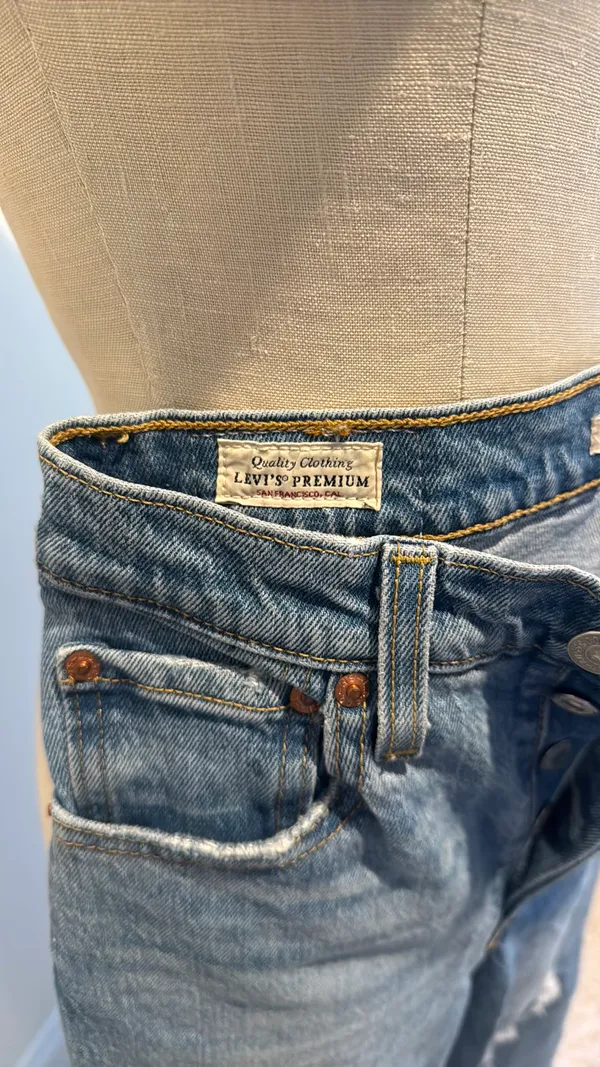 Levi’s Ribcage Straight Jeans - Image 6