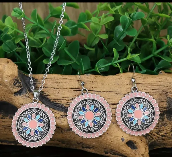 Gorgeous Boho-Chic Pink Floral Necklace and Earring Set (3 Piece Set) - Image 2