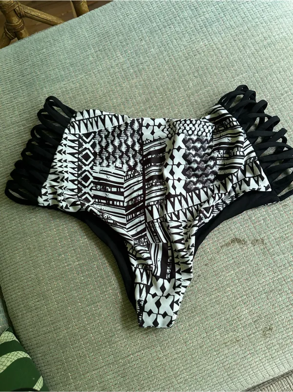 NWOT L*Space high waist Itsy cut bikini bottoms large - Image 4