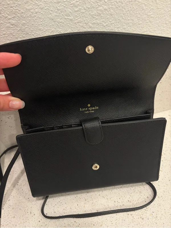 Kate Spade Black Crossbody Purse EUC Gold Accents Zip Closure Small Bag Saffiano - Image 8