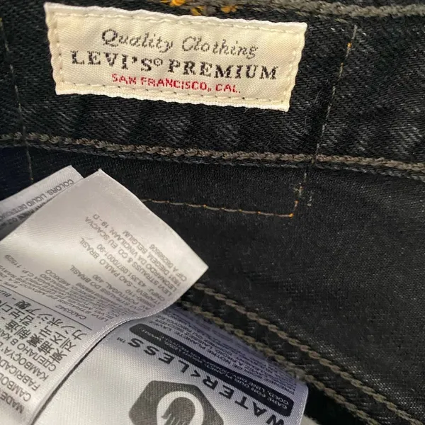 Levi's Premium 501‎ sz 26 gray distressed jean shorts - Image 9