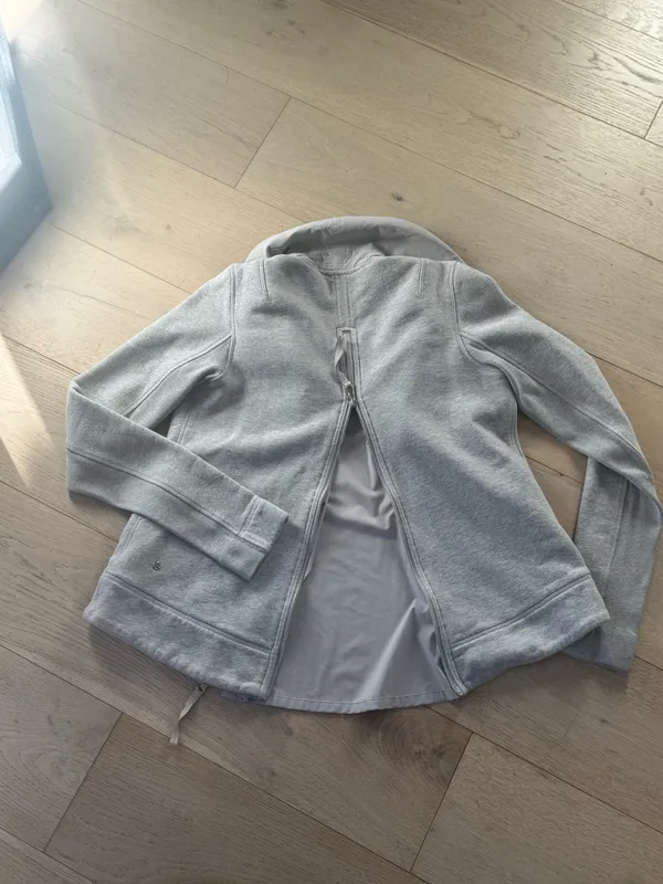 lululemon gray zip up jacket - Image 6