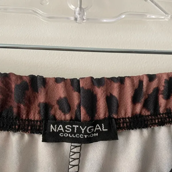 Nasty‎ Gal Leopard Print Flare Pants - Size 4 - Image 7