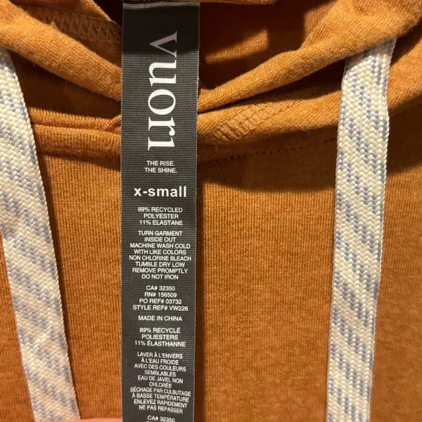 Vuori Women's Halo Essential Gold Pullover Long Sleeve Hoodie - size XS - Image 4