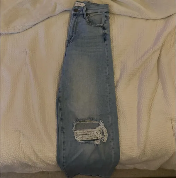 Hidden Jeans - Image 2