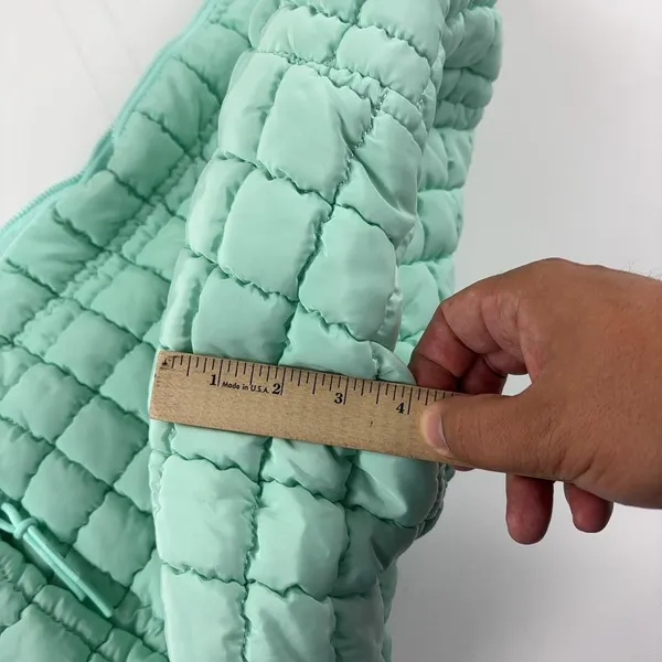 Iris & Rainbow Shoulder Bag Womens Large Green Quilted Puffer Zip Pockets - Image 5