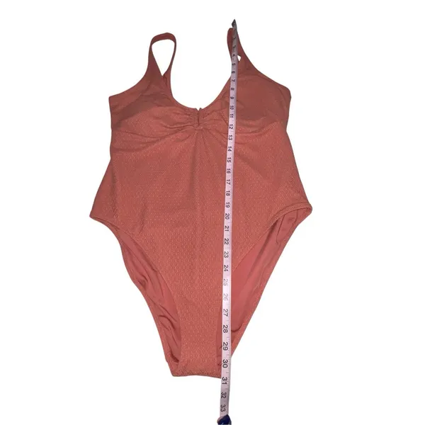 Old Navy One-Piece Swimsuit Women's Size XL Crochet New Amber Glow Salmon Resort - Image 6