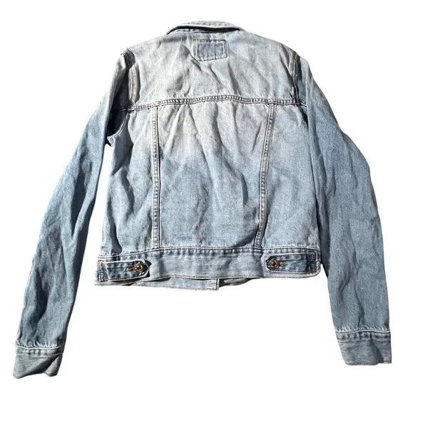 Forever 21 Classic Denim Jacket Womens‎ S Light Blue Cotton Trucker Jacket - Image 4