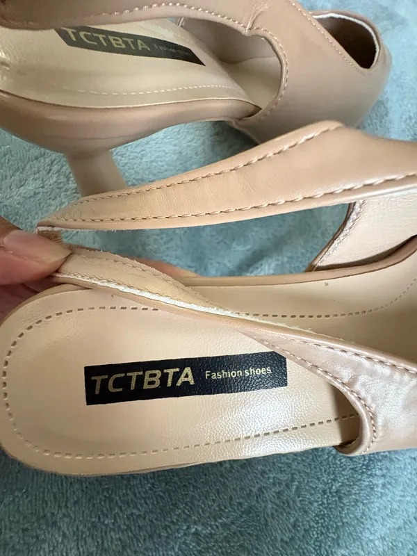 TCTBTA Nude Slingback Pointed Toe Kitten Heels NWOT Size 41 - Image 6