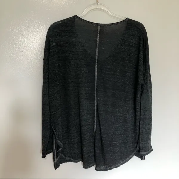 Free People Movement Long Sleeved Burnout Tee Shirt Side Split New Small - Image 3