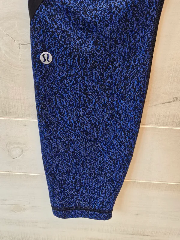 {8} Lululemon On Track Tight Circuit Cerulean Black Blue - Image 7