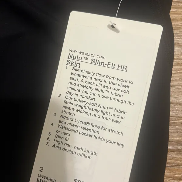 Lululemon Nulu Slim-Fit High-Rise Skirt - Image 2