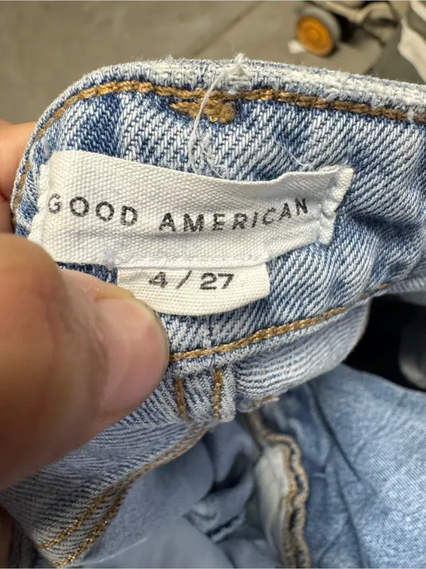 Good American Good Ease Crossover Waist Wide Leg Jeans Size 4/27 - Image 2