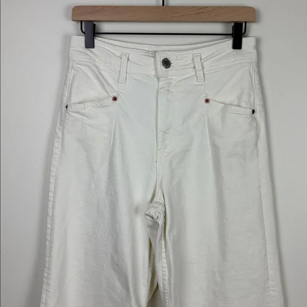 Zara Wide Leg High Rise White Jeans Women’s Size 6 Baggy Denim Relaxed Fit - Image 3