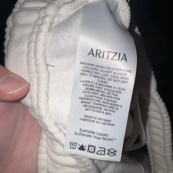 Aritzia cream Joggers - Image 6