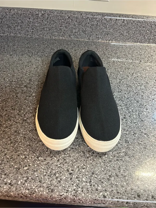 MIA Black Knit Slip-On Sneakers with White Sole - Image 6