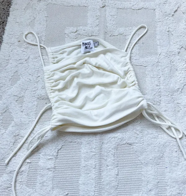 Cinched Side Tie Adjustable Crop Top - Image 2