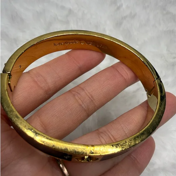 kate spade New York Black Gold Spade Bangle Bracelet - Image 4