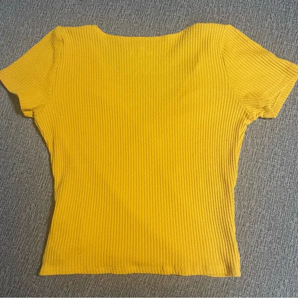 Hollister Short Sleeve Ribbed Top - Image 6
