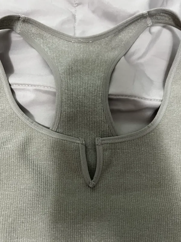 Seamless Split-Neck Bralette - Image 2