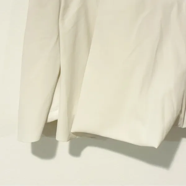 Lululemon White Hit Your Stride Skirt‎ Athletic Skort - Image 3