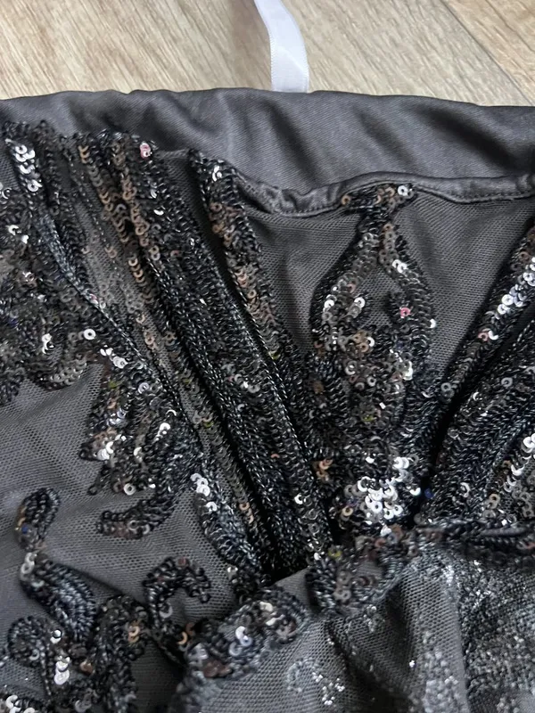 Lucy In The Sky sequin mini skirt size small - Image 7