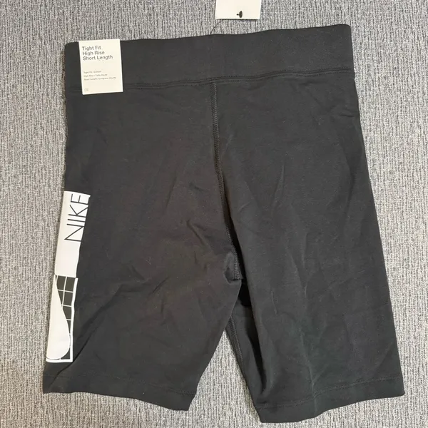 Nike Sportswear High Rise Bike Shorts - Image 4