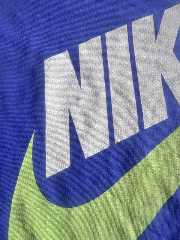 Nike Purple Short Sleeve Sweatshirt Medium - Image 2