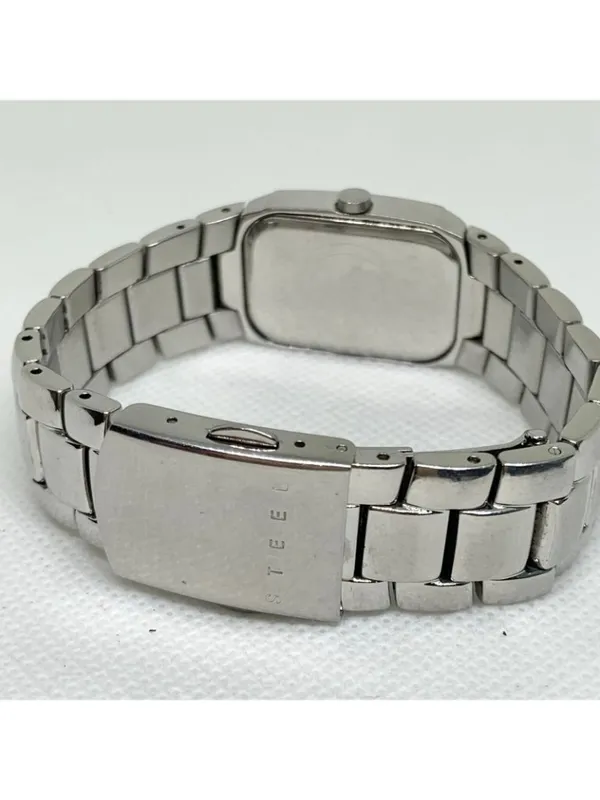 Vintage guess steel women watch silver tone 21mm quartz links 6.5” running - Image 5