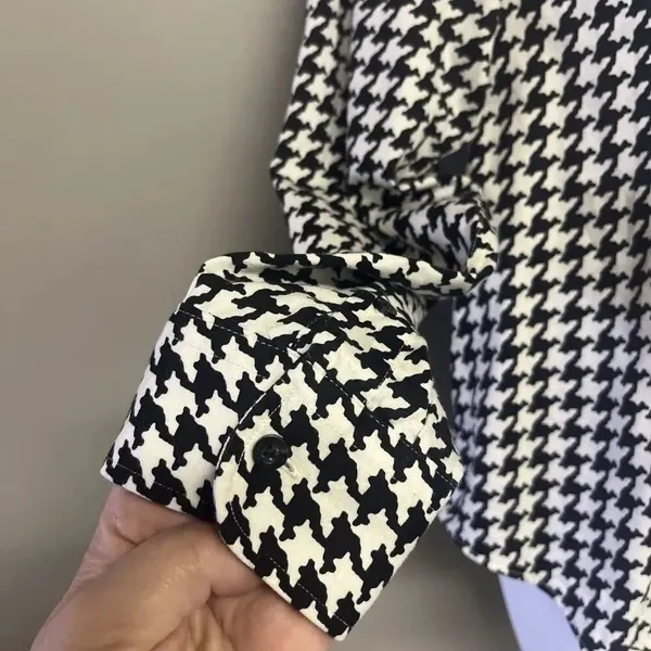 Lauren Ralph Lauren Size PM Houndstooth No Iron Button Down Ahirt Blouse Black W - Image 4
